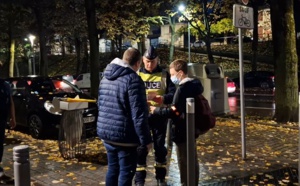 Rouen : la police sensibilise les piétons et deux roues à la baisse de la luminosité 