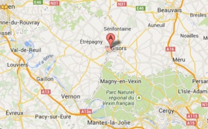 Violent feu d'habitation à Neaufles-Saint-Martin, près de Gisors, dans l'Eure