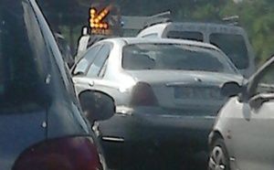 Accident sur l'A13 à Poissy entre un poids lourd et une voiture