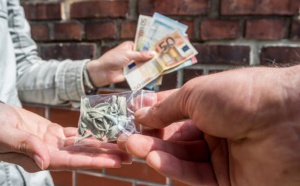 Drogue : un point de deal démantelé et cinq trafiquants interpellés à Petit-Quevilly