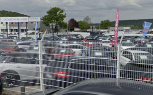 Encore 58 voitures calcinées : Peugeot et Citroën visés par des incendies criminels à Evreux (Eure)