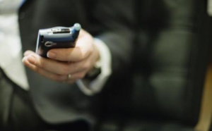 Yvelines. Dans le RER, elle mord la main de sa victime pour lui arracher son téléphone portable