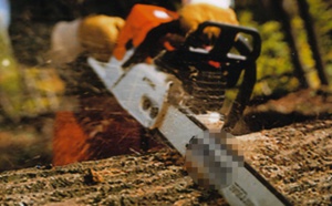 Saint-Germain-en-Laye : le bûcheron s'entaille le pied avec sa tronçonneuse