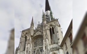 Alerte au feu à la cathédrale de Rouen : les sapeurs-pompiers lèvent le doute 