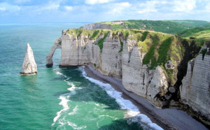 Yvelines : un jeune homme incendie la maison familiale avant d'aller se suicider à Etretat