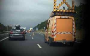 Deux véhicules de la Dirno en balisage sur la Sud III près de Rouen percutés par des automobilistes