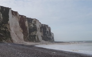 Seine-Maritime. Un pan de falaise s’écroule sur la plage du Tréport : la mairie appelle à la vigilance