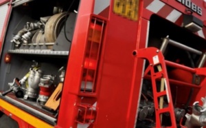 Fécamp. Incendie dans un hangar du port contenant un stock de bois : 37 pompiers sur place 