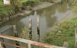 Marais-Vernier (Eure). Une voiture tombe dans la rivière, pas de victime à bord 