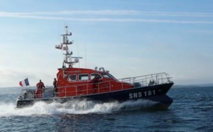 Deux voiliers s’échouent sur la digue du Ratier à Honfleur : quatre plaisanciers récupérés par les secours 