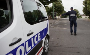 Yvelines. Refus d'obtempérer, défaut de permis et positif aux stupéfiants : le chauffard en garde a vue