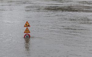 Maisons et routes inondées en Seine-Maritime : les sapeurs-pompiers sont déjà intervenus une centaine de fois