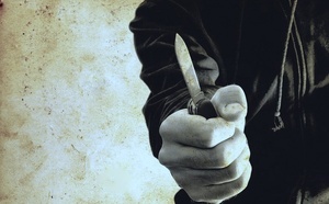 Un homme poignardé à un arrêt de bus à Rouen, son agresseur est activement recherché