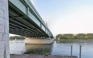 Rouen : une jeune fille de 14 ans chute dans la Seine, et remonte aidée par un témoin 