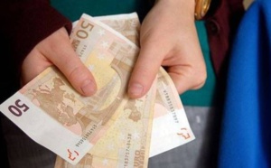 Mantes-la-Jolie : interpellé à la caisse d'Auchan avec des faux billets de 50€