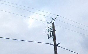 Arc électrique sur une ligne à haute tension : dix entreprises privées d'électricité à Menneval