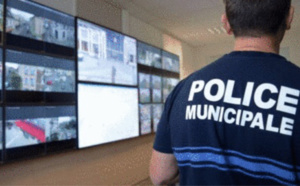 Poissy : un arracheur de sac à main arrêté par des témoins de la scène