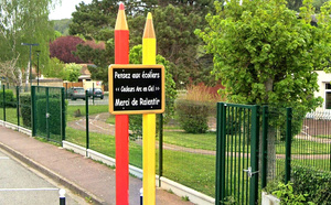 Dans l'Eure, le maire de Ménilles démissionne pour protester contre l’éviction de la directrice de l’école