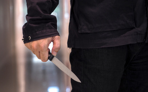 Yvelines. Un homme en menace un autre avec un couteau dans un foyer à Mantes-la-Jolie