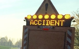 Un camion-citerne transportant de l’alcool se renverse près de Lillebonne : le chauffeur légèrement blessé