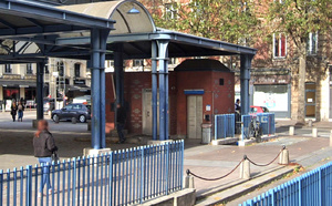 A Rouen, deux hommes agressés dans les toilettes de la place Saint-Marc : six interpellations