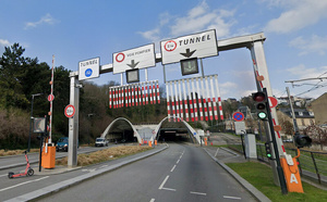 Le Havre : un automobiliste grille un feu rouge et prend des risques dans le tunnel Jenner