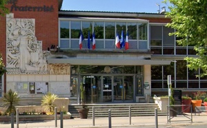 Incendie criminel à la mairie de Grand-Couronne (Seine-Maritime) : quatre jeunes mis en examen