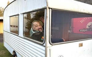 Dieudonné interdit deux fois de suite en Seine-Maritime : bras de fer entre le préfet et l'humoriste