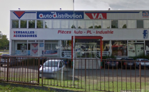 Trappes : les cambrioleurs pénètrent dans le magasin par le toit et repartent avec six caisses