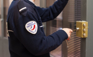 Maurepas : il s'arme d'un couteau pour régler un différend avec ses voisins sur fond de nuisances 