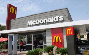 Le Neubourg : les cambrioleurs défoncent la devanture de McDonald's et raflent la recette 