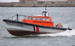 Une vedette de plaisance en difficulté dans le chenal de Rouen assistée par la gendarmerie