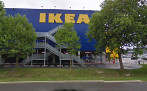 Neuf clandestins Irakiens découverts dans un camion chez Ikéa à Tourville-la-Rivière