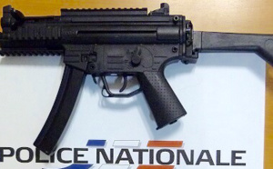Rouen : à 13 ans, armé de répliques de fusil d'assaut et de pistolets automatiques