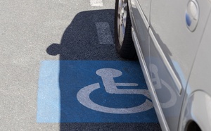 Dieppe : la conductrice stationnée sur une place handicapé était positive à la cocaïne