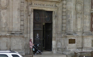 Évreux (Eure) : l'adolescent outrage une fonctionnaire de police dans le palais de justice