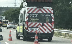 ​A13 : un motard grièvement blessé après une collision avec un poids lourd à hauteur d’Oissel