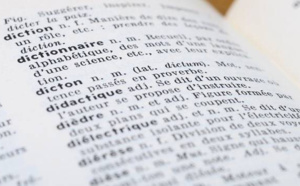 Le Havre : remise d'un dictionnaire aux élèves de CM2