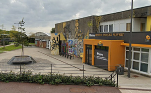 À Dieppe, un feu de haie en pleine nuit endommage la maison Jacques-Prévert