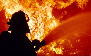 Gommerville : un violent feu de garage se propage à une habitation, cinq personnes évacuées