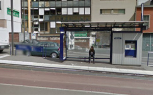 Rouen : Il casse la vitre d'un abri-bus et tente de briser la vitrine d'un fleuriste 