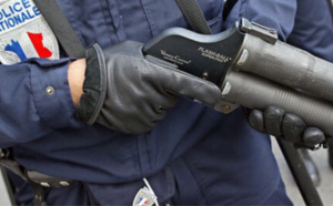 Les forces de l'ordre cibles de jets de projectiles et de tirs de mortier dans les Yvelines