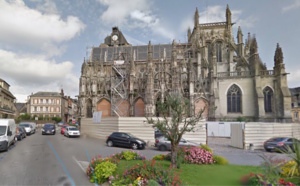 Louviers : un homme tente de se donner la mort pendant la messe 