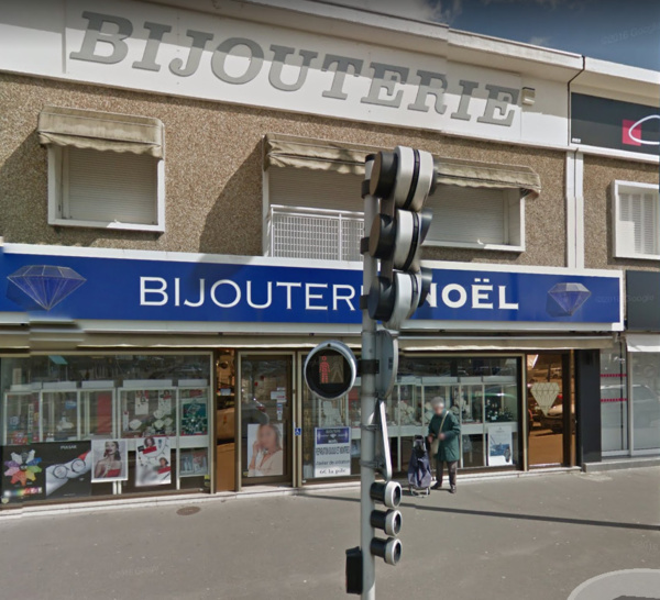 Seine-Maritime : les malfaiteurs éventrent la bijouterie avec une voiture volée, près de Rouen