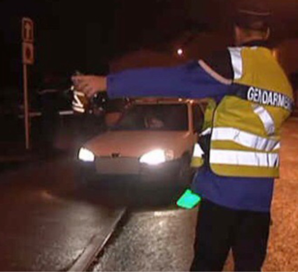 Eure : ivre et sans permis, le conducteur est ramené chez lui par les gendarmes de Pacy-sur-Eure