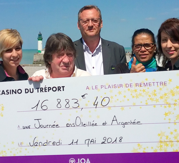 Jackpot. Elle mise 1,25€ et remporte plus de 16 000 € au Casino JOA du Tréport, en Seine-Maritime 