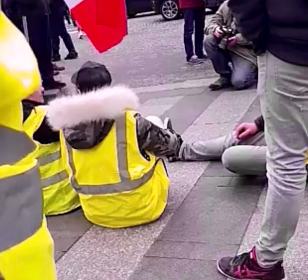 Gilets jaunes « acte XII » : nouveaux affrontements avec la police et neuf interpellations à Rouen et au Havre