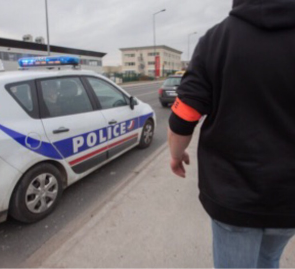 Évreux : des policiers victimes de jets de projectiles par un groupe d’une dizaine d’individus hostiles 