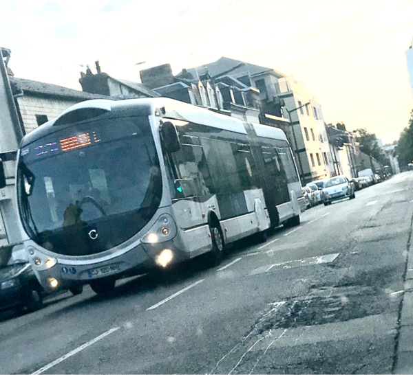 Un bus caillassé à Sotteville-lès-Rouen : un adolescent placé en garde à vue 