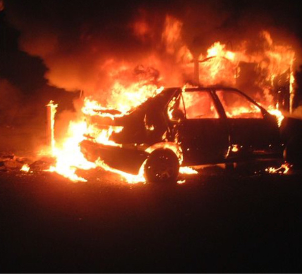 Seine-Maritime : les incendiaires d’une voiture arrêtés grâce à un témoin à Mont-Saint-Aignan 